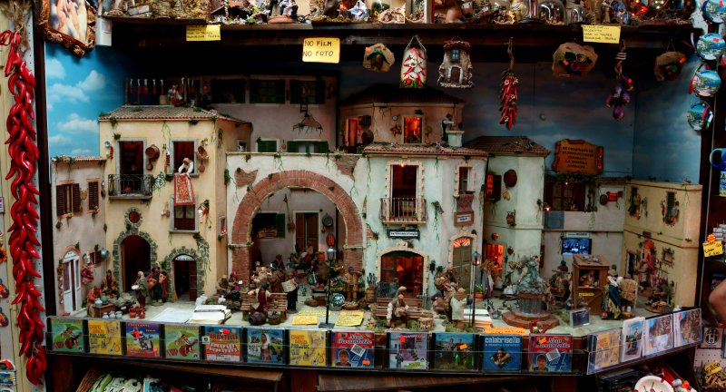 {short description of image}